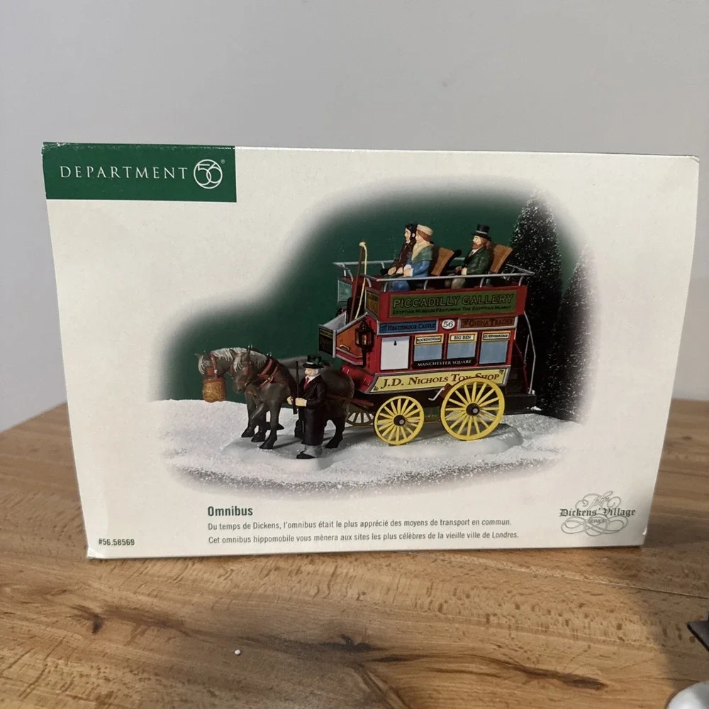 Department 56 Dickens Village Omnibus #56.58569 Heritage Christmas Carriage